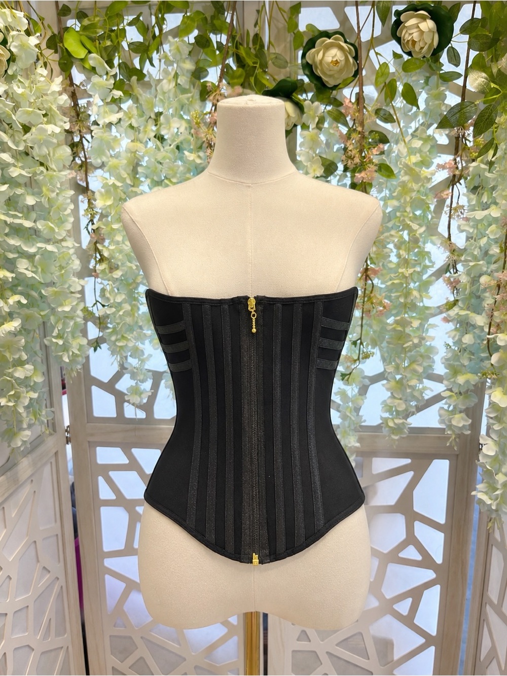 Strapless Black Waist-Training Corset with Front Zipper